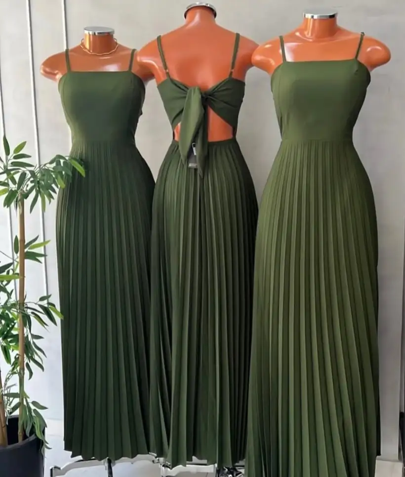 Vestido Maxi Plissado Oliva